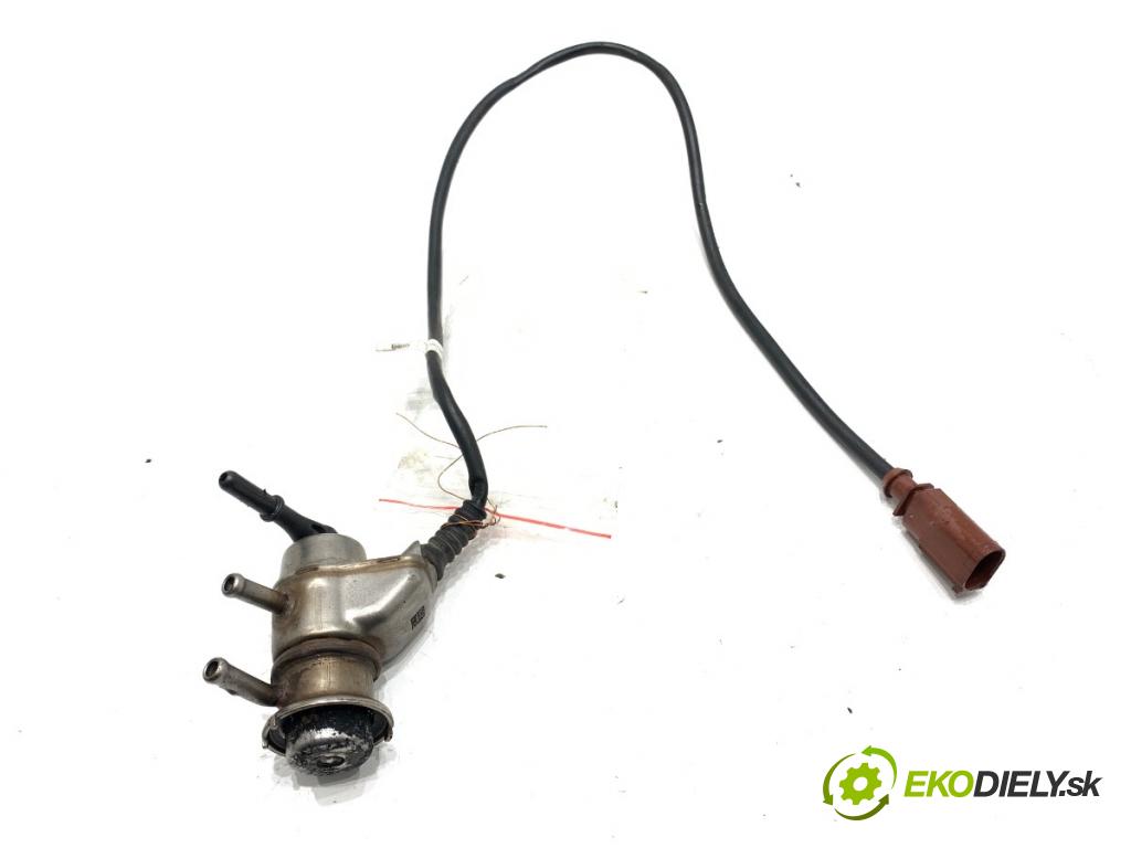 AUDI A5 F5 coupe 2017 140 kW 2.0 TDI 1968 vstrekovač SCR: 04L131113S