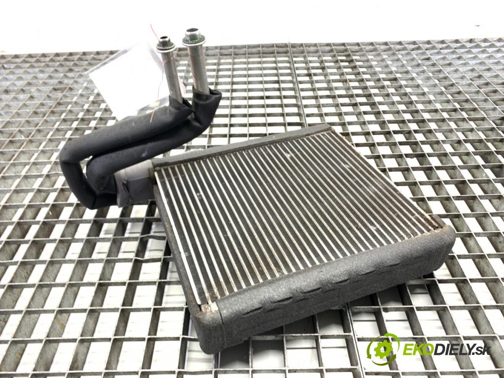 FORD TRANSIT CUSTOM I Autobus 2017 96 kW 2.0 EcoBlue 1995 Výparník klimatizace