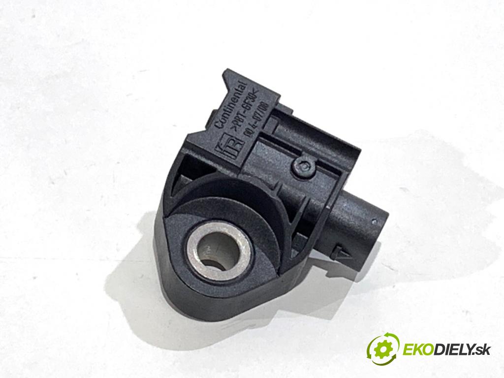 BMW G30 sedan 2021 110 kW 518 d Mild-Hybrid 1995 Snímač nárazu 9341546 (Snímač nárazu)