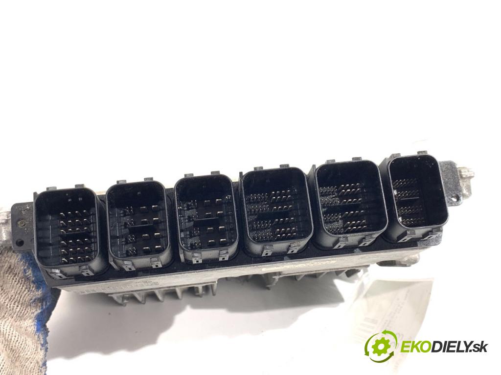 BMW G30 sedan 2021 110 kW 518 d Mild-Hybrid 1995 riadiaca jednotka Motor 5A307E2 (Riadiaca jednotka)