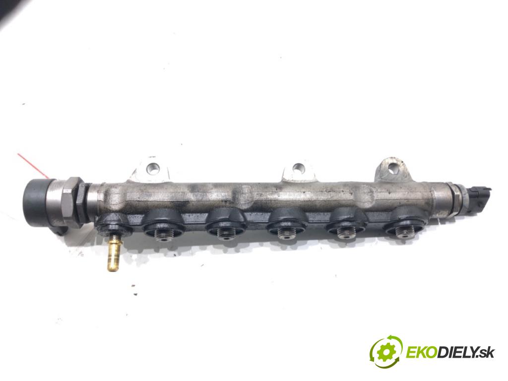 RENAULT LAGUNA III Kombi 2009 110 kW 2.0 dCi (KT01, KT08, KT09, KT0K, KT12, KT1D, KT1W) 1995 Lišta vstrekovacia 8200962035 0281002800 (Vstrekovacia lišta)