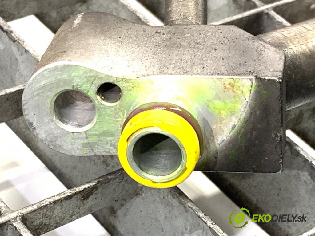 BMW E83 SUV 2007 110 kW 2.0 d 1995 rúrka klimatizácie 3420250 (Rúrka klimatizácie)