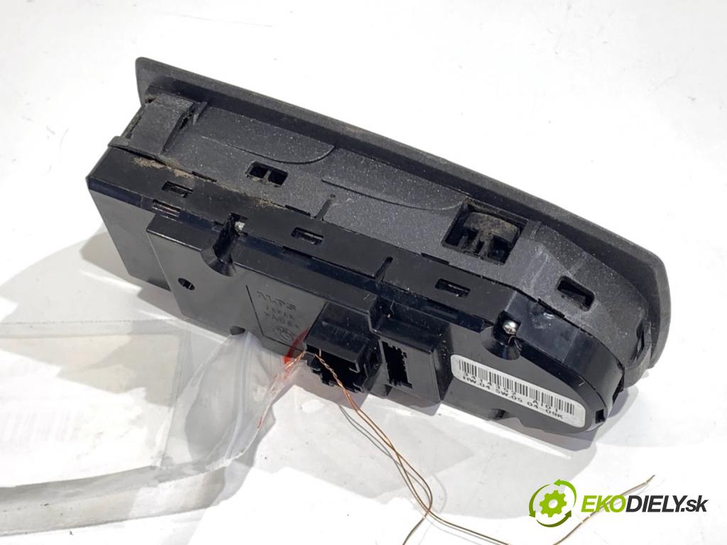 BMW E83 SUV 2007 110 kW 2.0 d 1995 Prepínač okien 3414352 (Prepínacie páčky pod volantom)