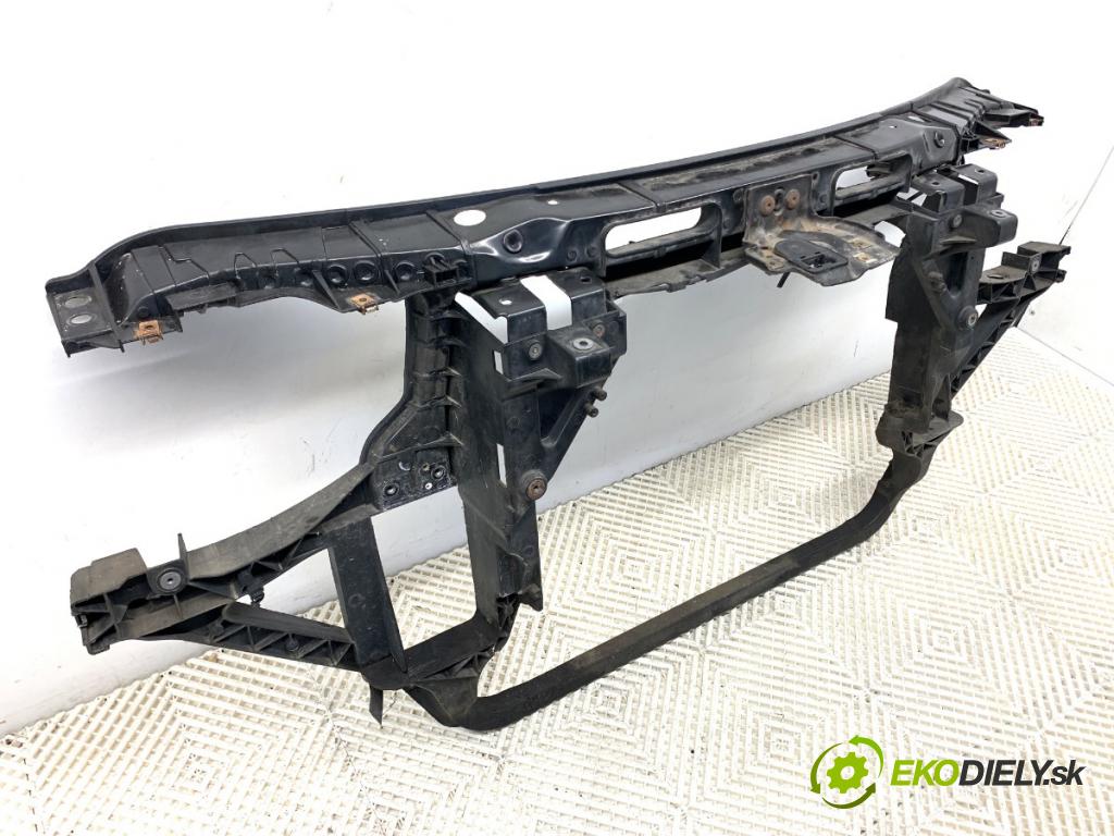 BMW E83 SUV 2007 110 kW 2.0 d 1995 držák přední část  (Přední výztuha)