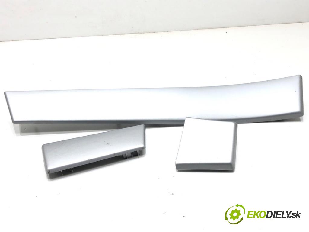 BMW E83 SUV 2007 110 kW 2.0 d 1995 lišty kryt 1222764 (Lišta)