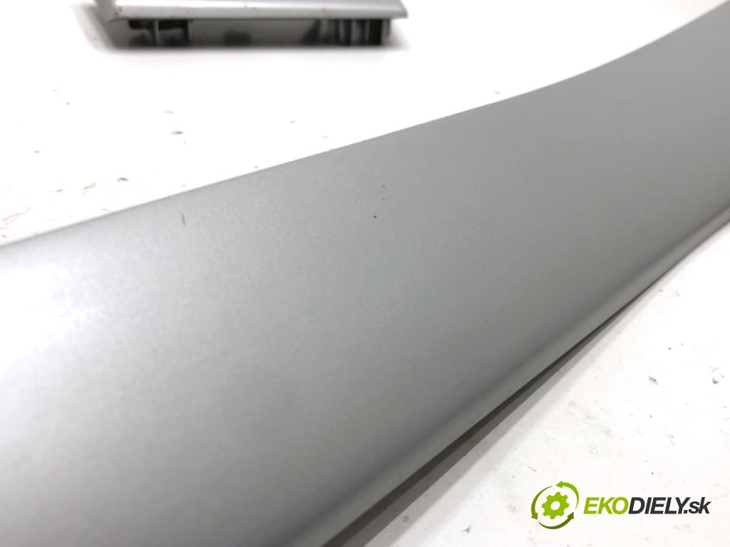 BMW E83 SUV 2007 110 kW 2.0 d 1995 lišty kryt 1222764 (Lišta)