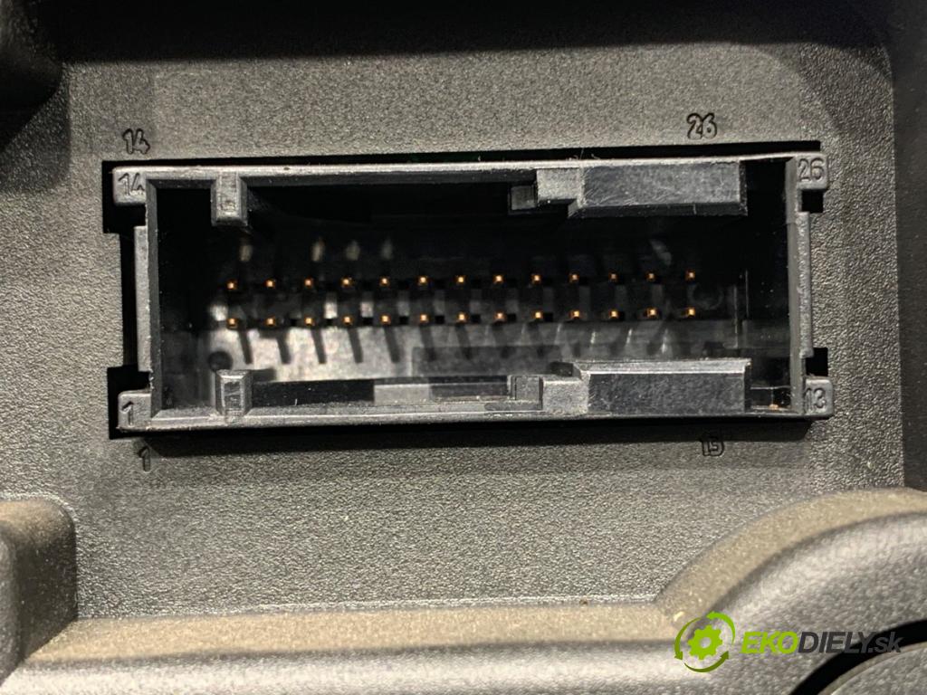 BMW E83 SUV 2007 110 kW 2.0 d 1995 Prístrojovka 3448323 (Prístrojová doska)