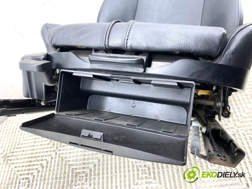BMW E83 SUV 2007 110 kW 2.0 d 1995 Sedadlo pravy predný