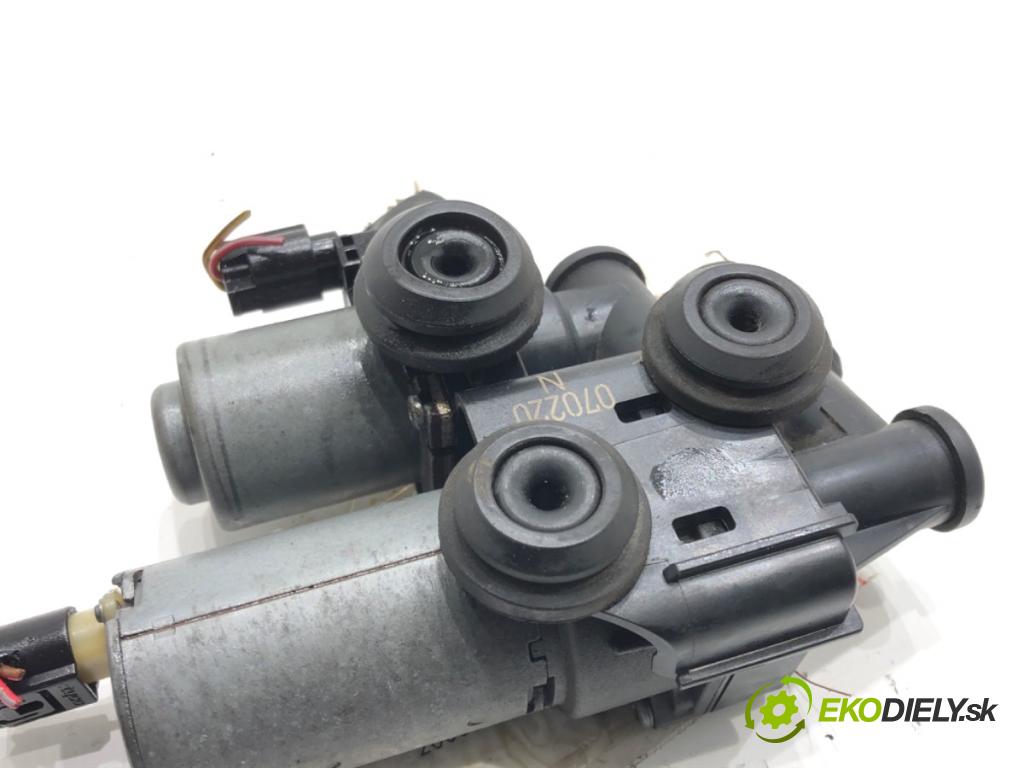 BMW E83 SUV 2007 110 kW 2.0 d 1995 Magnetický ventil vody 8369807 (Elektrosúčasti ostatné)