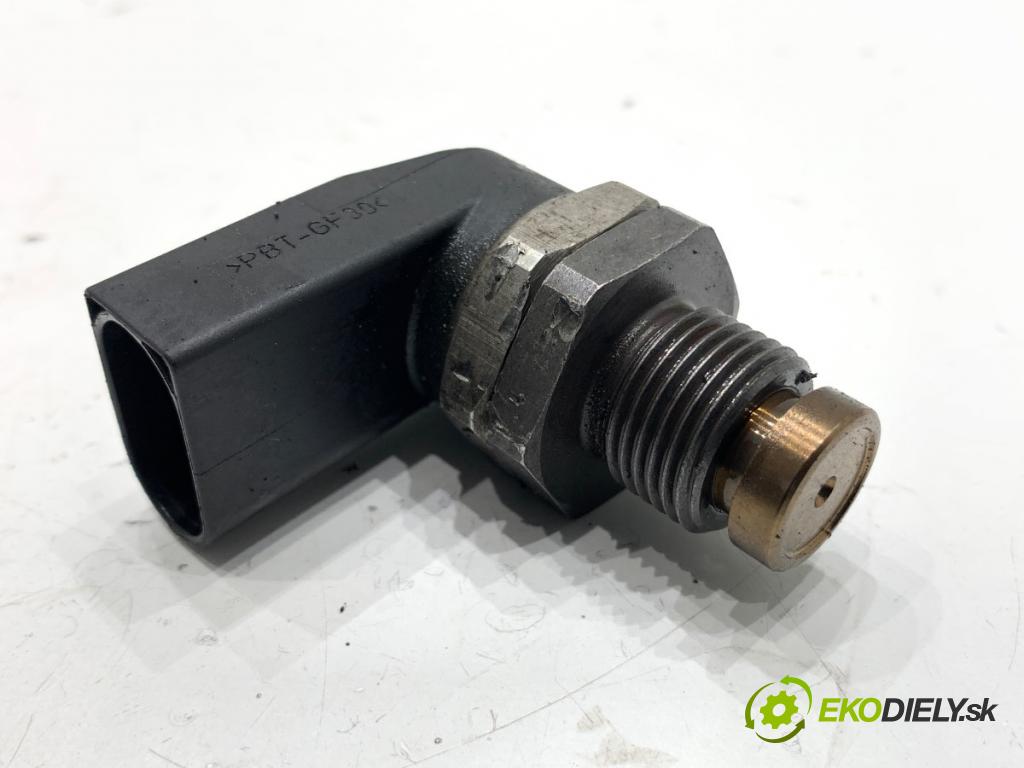 BMW E83 SUV 2007 110 kW 2.0 d 1995 Snímač tlaku paliva 0281002497 (Snímač)