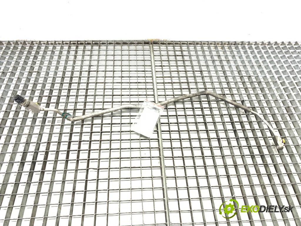 BMW E83 SUV 2007 110 kW 2.0 d 1995 rúrka klimatizácie 3451411 (Rúrka klimatizácie)