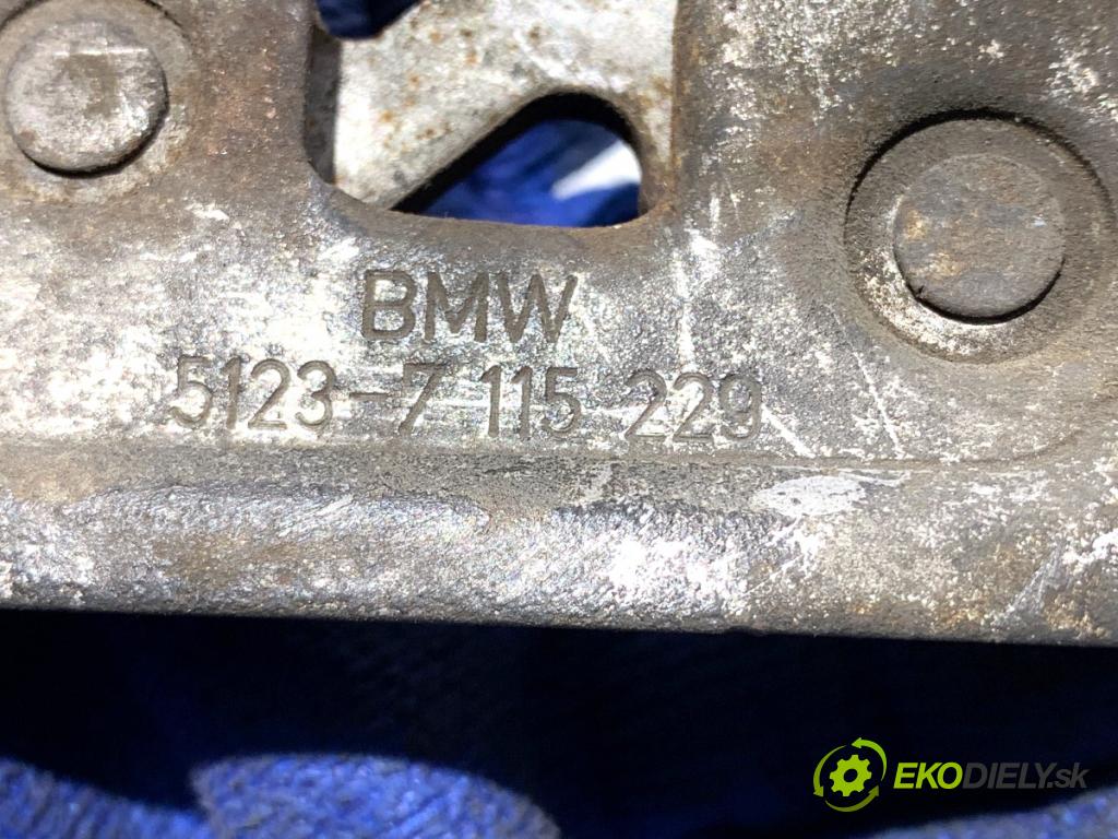 BMW E83 SUV 2007 110 kW 2.0 d 1995 zámok kapoty pravý 7115229