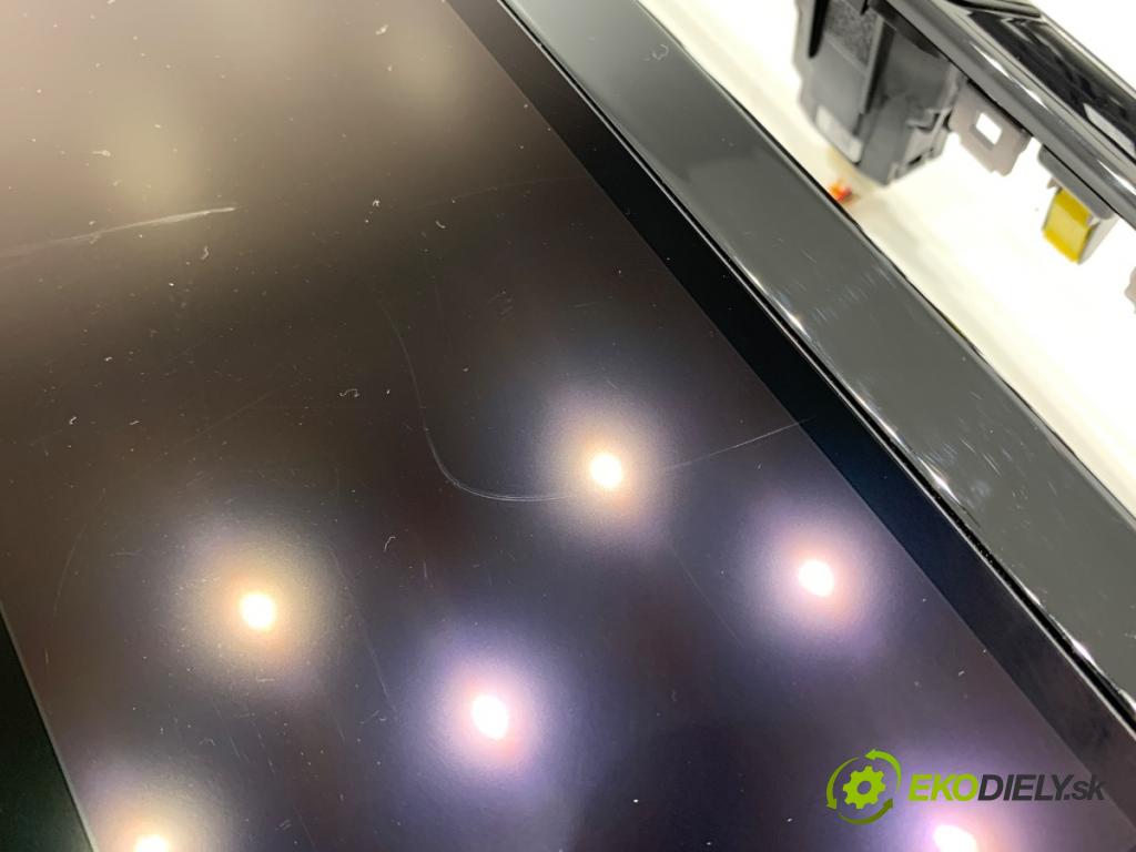 HYUNDAI TUCSON SUV 2021 132 kW 1.6 T-GDI HTRAC 1598 Dislpej 96525-CZ100 (Prístrojová doska)