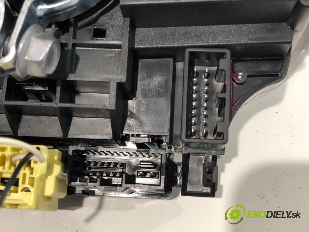 HYUNDAI TUCSON SUV 2021 132 kW 1.6 T-GDI HTRAC 1598 Prepínač kombinovaný 93490AA210 (Prepínacie páčky pod volantom)