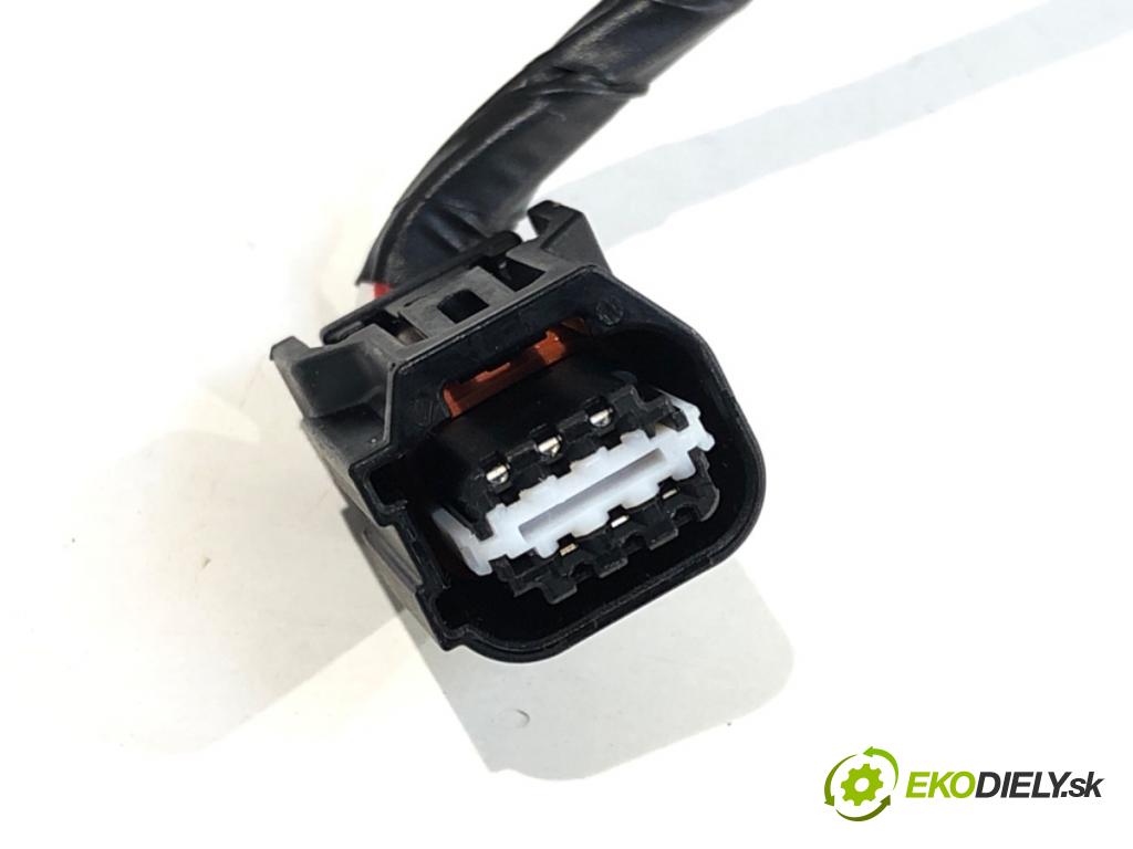 HYUNDAI TUCSON SUV 2021 132 kW 1.6 T-GDI HTRAC 1598 klika vnejší levý přední část