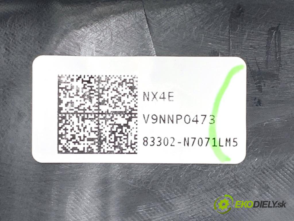 HYUNDAI TUCSON SUV 2021 132 kW 1.6 T-GDI HTRAC 1598 čalúnenie Dvere pravy zad