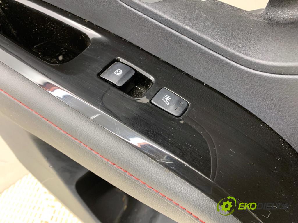 HYUNDAI TUCSON SUV 2021 132 kW 1.6 T-GDI HTRAC 1598 čalúnenie Dvere ľavy zad