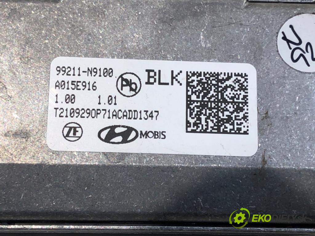 HYUNDAI TUCSON SUV 2021 132 kW 1.6 T-GDI HTRAC 1598 KAMERA okna PŘEDNÍ 99211-N9100
