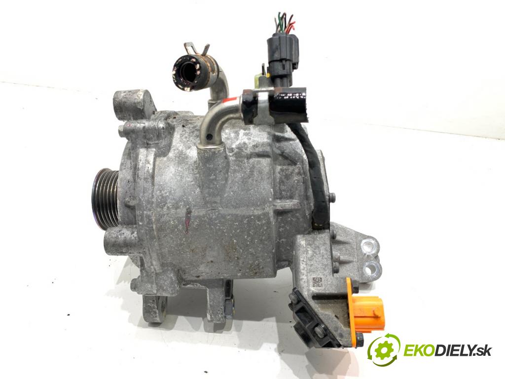 HYUNDAI TUCSON SUV 2021 132 kW 1.6 T-GDI HTRAC 1598 Alternátor 37390-2M900 (Alternátor)