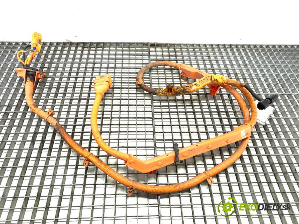 HYUNDAI TUCSON SUV 2021 132 kW 1.6 T-GDI HTRAC 1598 trubka vysokého NAPĚTÍ: 