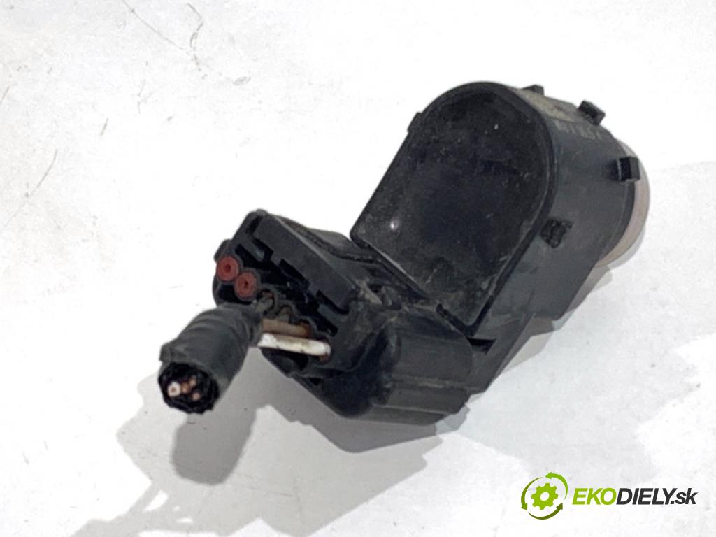 HYUNDAI TUCSON SUV 2021 132 kW 1.6 T-GDI HTRAC 1598 snímač PDC 99310-S1900