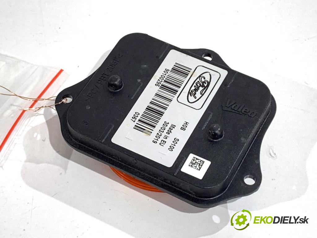 FORD KUGA II SUV 2019 110 kW 1.5 EcoBoost 1499 Modul uhlu svetla 90100295