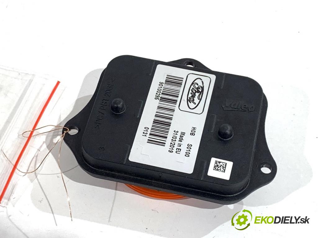 FORD KUGA II SUV 2019 110 kW 1.5 EcoBoost 1499 Modul uhlu svetla 90100295