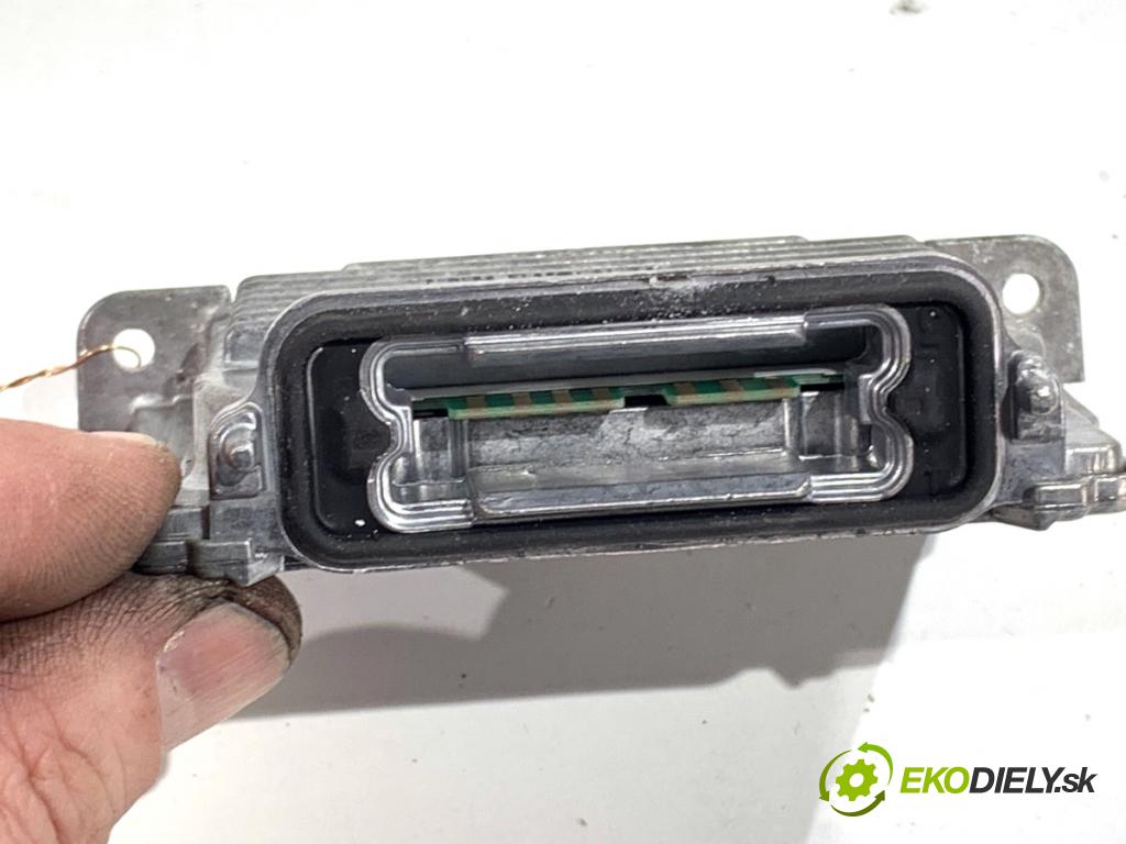 FORD KUGA II SUV 2019 110 kW 1.5 EcoBoost 1499 Menič XENON 89089352 (Riadiaca jednotka xenónu)