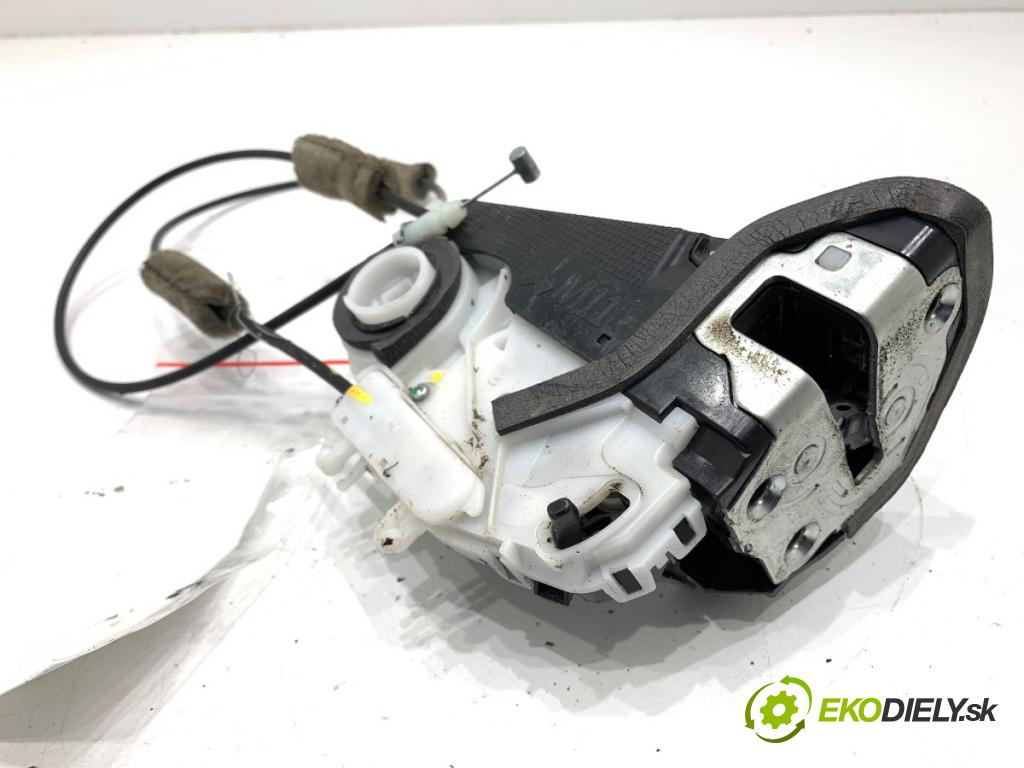 HONDA HR-V SUV 2017 96 kW 1.5 (RU1) 1498 zámok dveře pravý zadní část M85-14110M2