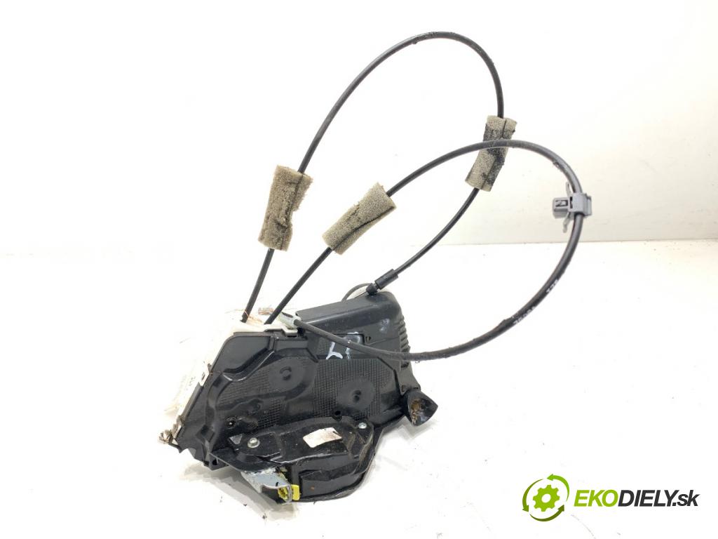 HONDA HR-V SUV 2017 96 kW 1.5 (RU1) 1498 zámok dveře levý přední část M85-11120M2