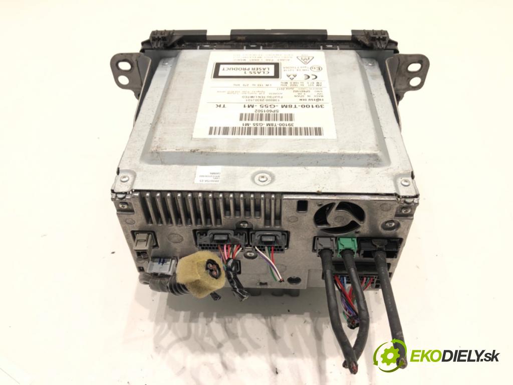 HONDA HR-V SUV 2017 96 kW 1.5 (RU1) 1498 RADIO 39100-T8M-G55-M1 (Audio zariadenie)