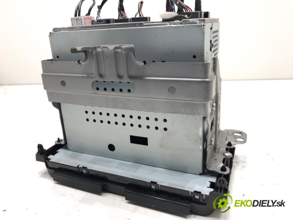 HONDA HR-V SUV 2017 96 kW 1.5 (RU1) 1498 RADIO 39100-T8M-G55-M1 (Audio zariadenie)