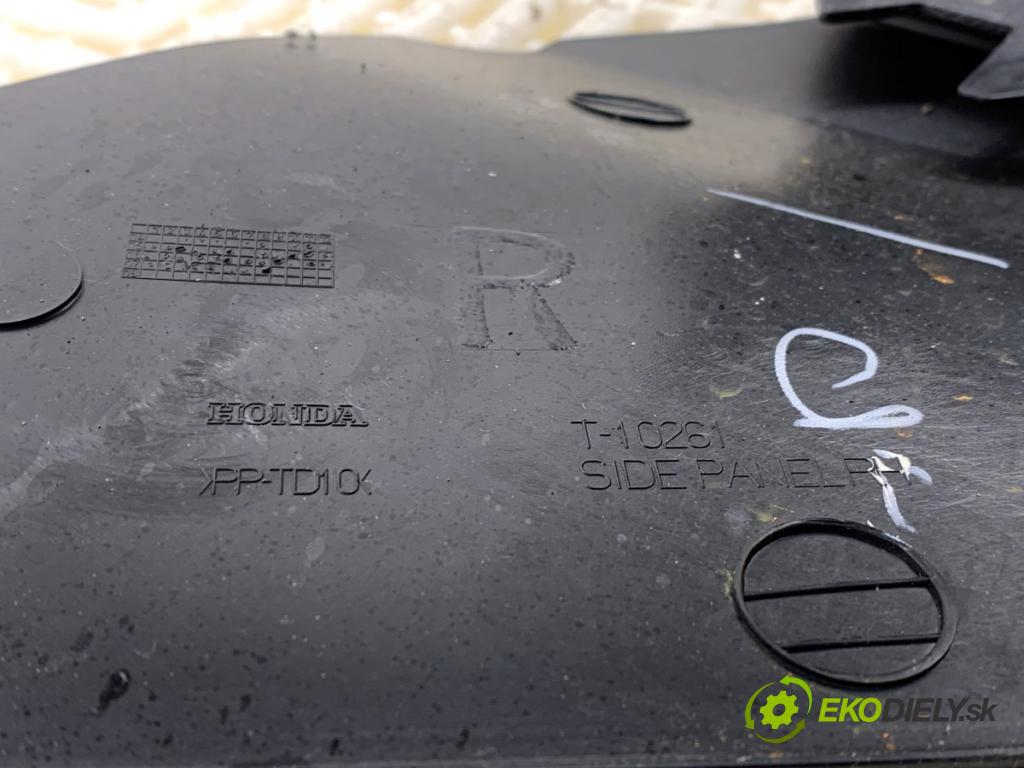 HONDA HR-V SUV 2017 96 kW 1.5 (RU1) 1498 Tunel středový 83405-T7WA010-21 (Středový tunel)