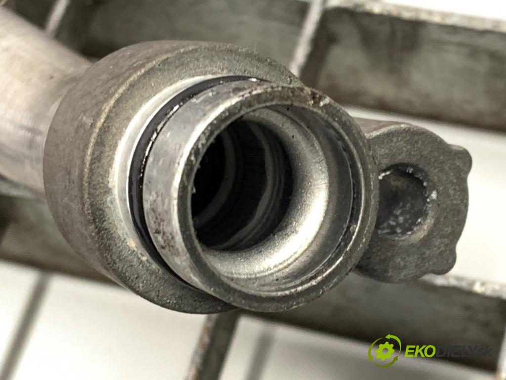 HONDA HR-V SUV 2017 96 kW 1.5 (RU1) 1498 rúrka klimatizace  (Trubka klimatizace)