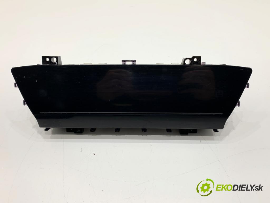 HONDA HR-V SUV 2017 96 kW 1.5 (RU1) 1498 Panel ovládania kúrenia T8K-G8 (Prepínacie páčky pod volantom)