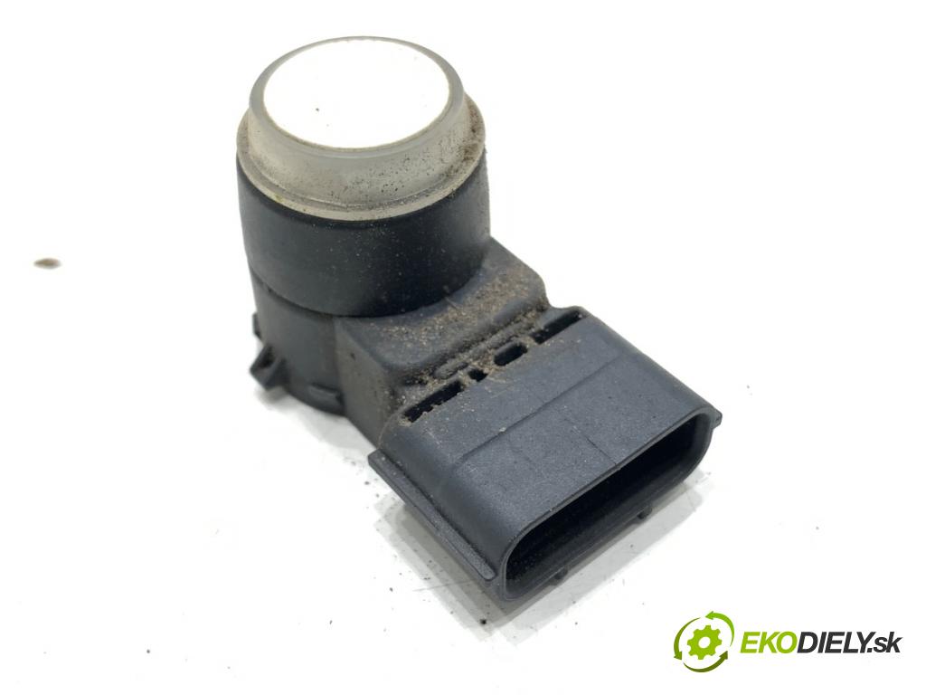 HONDA HR-V SUV 2017 96 kW 1.5 (RU1) 1498 Snímač PDC 0263013533