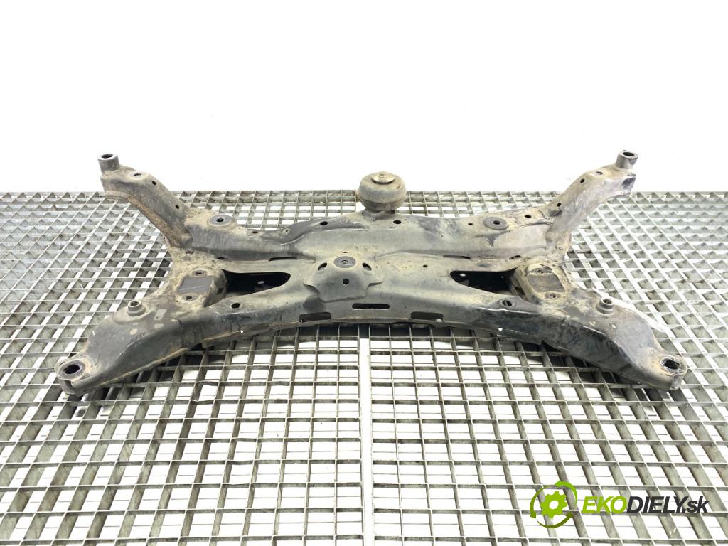 HONDA HR-V SUV 2017 96 kW 1.5 (RU1) 1498 Výstuha pod Motor  (Výstuha predná)