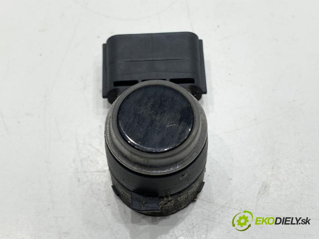 HONDA HR-V SUV 2017 96 kW 1.5 (RU1) 1498 Snímač PDC 0263033698