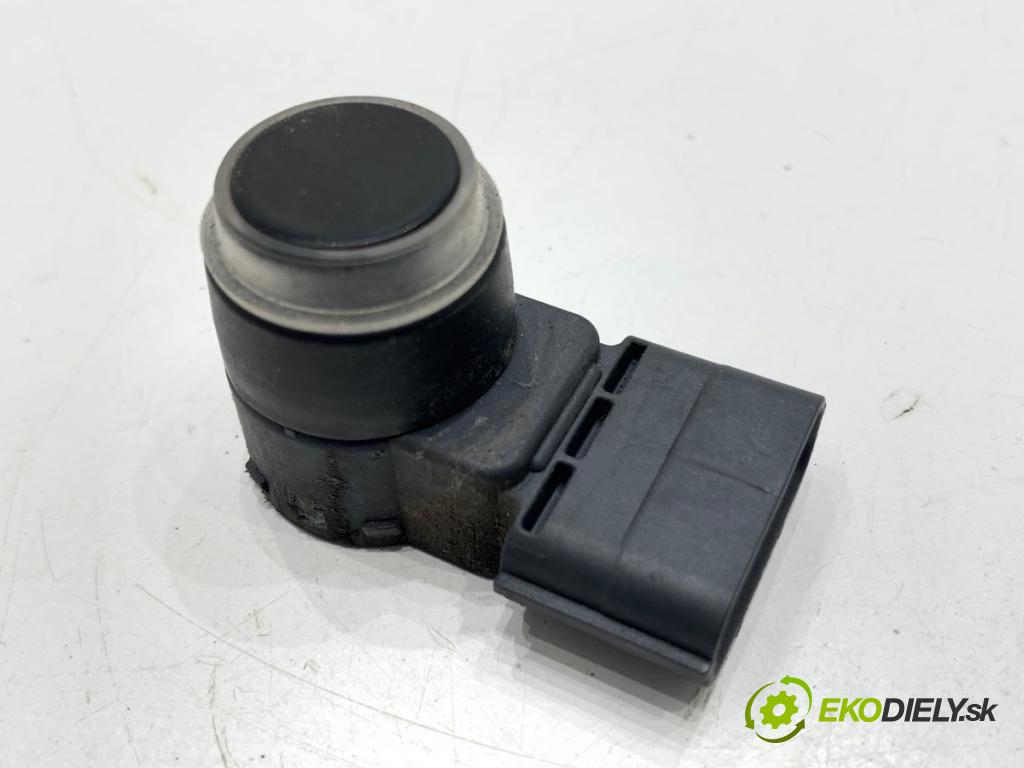 HONDA HR-V SUV 2017 96 kW 1.5 (RU1) 1498 snímač PDC 0263033698