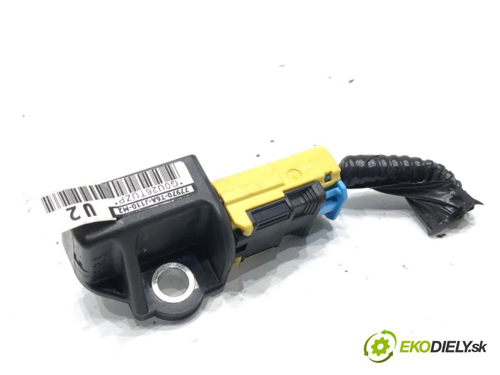 HONDA HR-V SUV 2017 96 kW 1.5 (RU1) 1498 Snímač nárazu 77970-T6A-J110-M2 (Snímač nárazu)