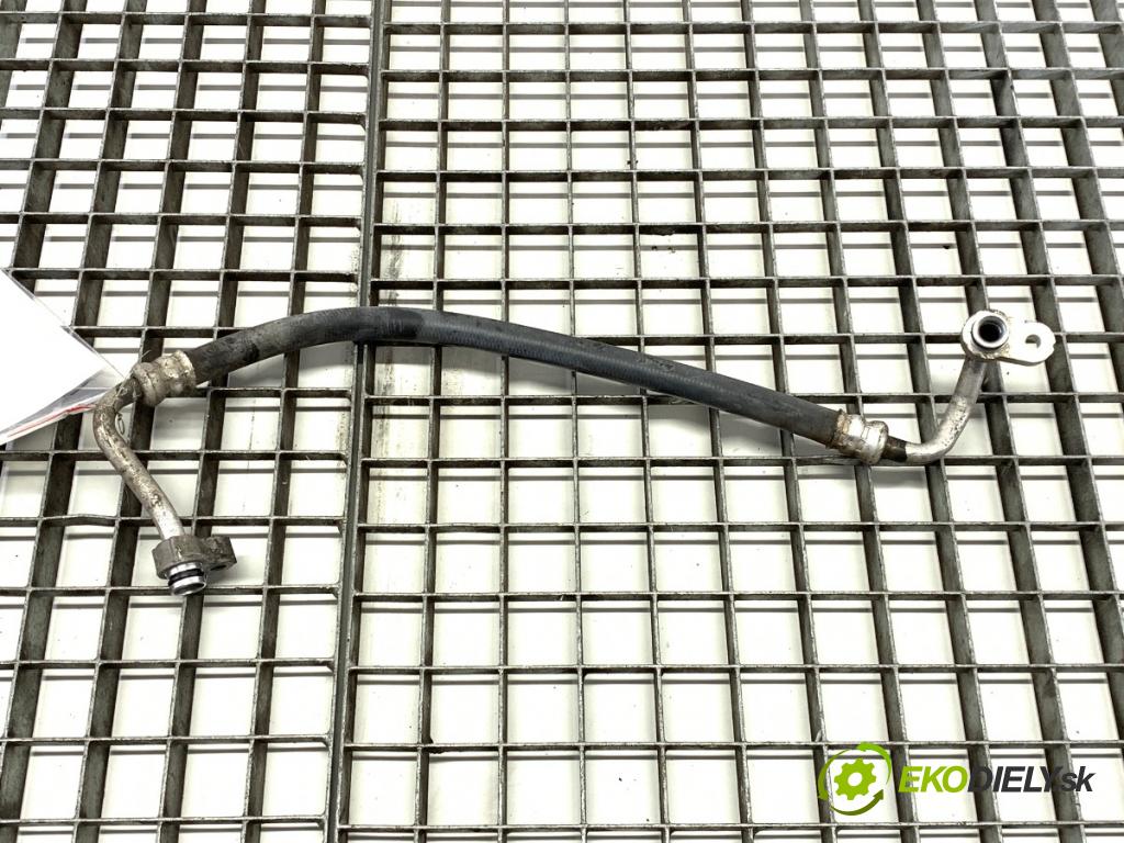 HONDA HR-V SUV 2017 96 kW 1.5 (RU1) 1498 rúrka klimatizace  (Trubka klimatizace)