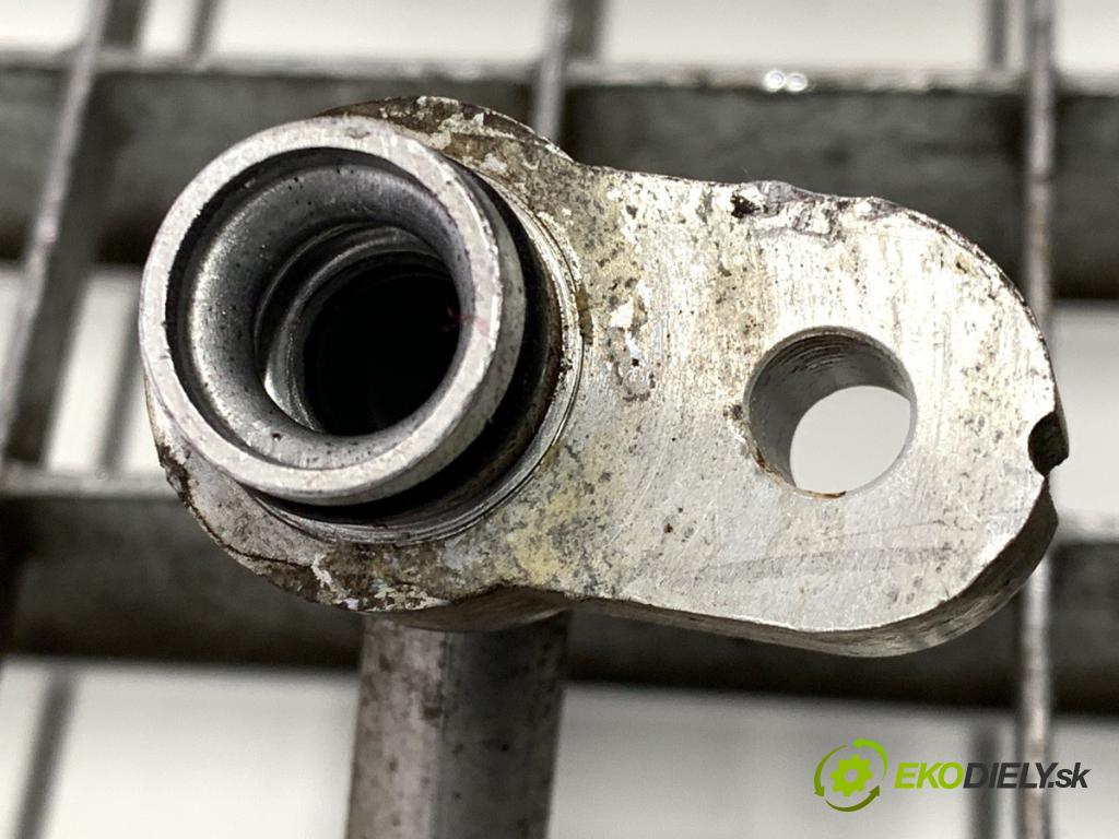 HONDA HR-V SUV 2017 96 kW 1.5 (RU1) 1498 rúrka klimatizace  (Trubka klimatizace)