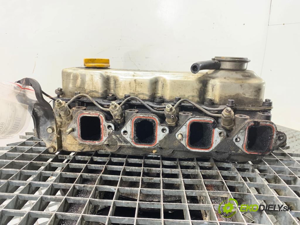 NISSAN TERRANO samochód terenowy zamknięty 1994 73 kW 2.7 TD 4WD 2664 Hlava valcov (Hlava valcov)