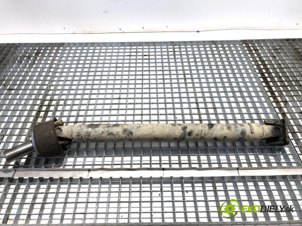 NISSAN TERRANO samochód terenowy zamknięty 1994 73 kW 2.7 TD 4WD 2664 Kardaň, hriadeľ hnací zad  (Kardaňový hriadeľ)