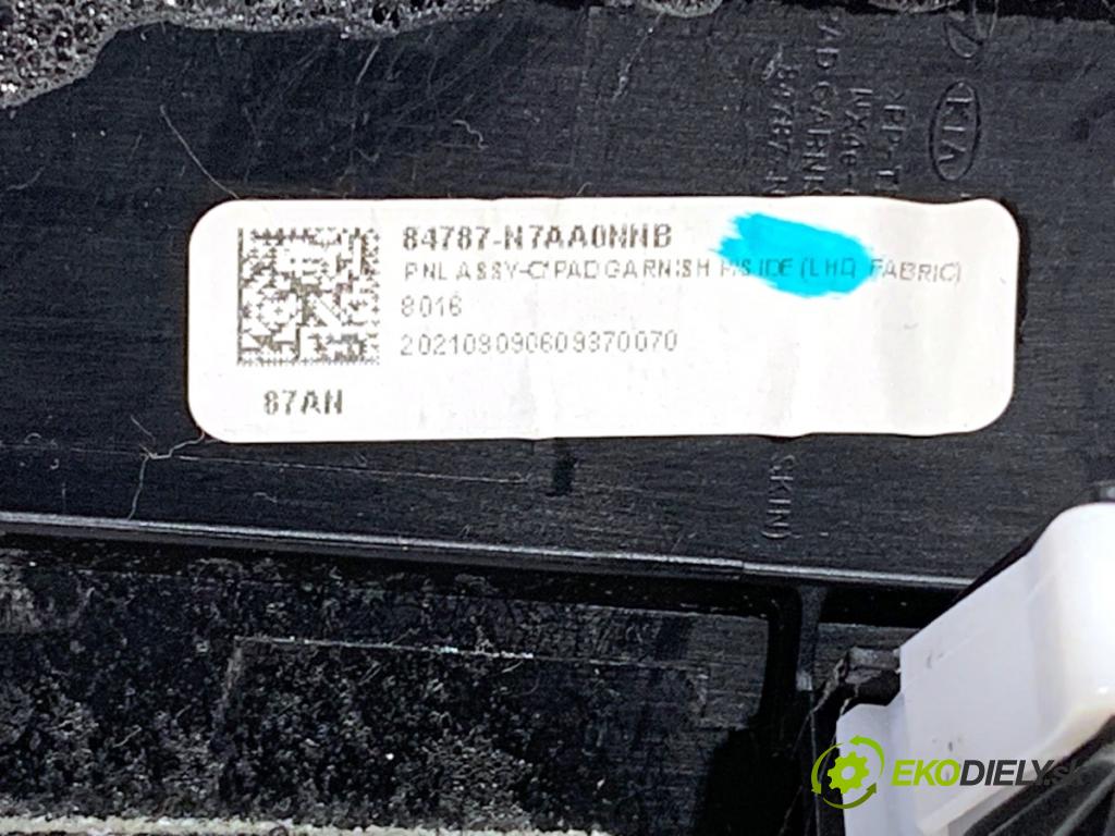 HYUNDAI TUCSON SUV 2021 132 kW 1.6 T-GDI HTRAC 1598 lišta kryt 84787-N7AA0