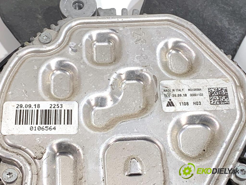 SEAT LEON III liftback 2018 96 kW 1.5 TSI 1495 Ventilátor chladiča 23152800 (Ventilátor)