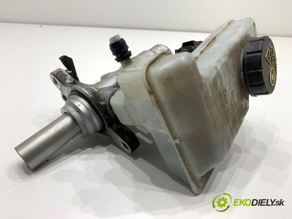 SEAT LEON III liftback 2018 96 kW 1.5 TSI 1495 Pumpa brzdová 5Q1611301D (Posilňovač bŕzd)