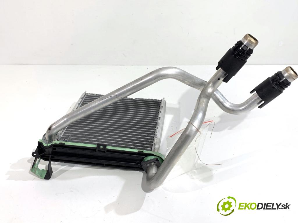 SEAT LEON III liftback 2018 96 kW 1.5 TSI 1495 Výhrevné teleso, radiátor kúrenia 5Q0819031B (Radiátor kúrenia)