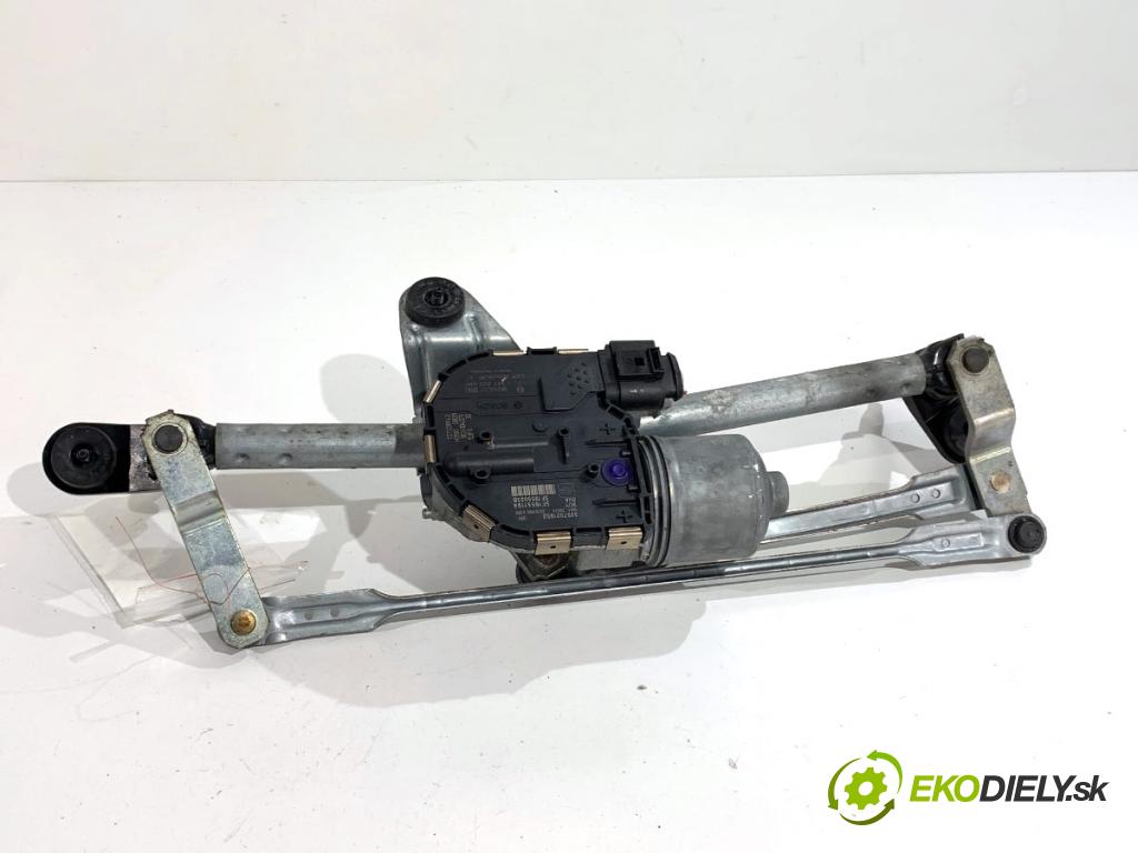 SEAT LEON III liftback 2018 96 kW 1.5 TSI 1495 Mechanizmus stieračov predný 5F1955119A (Motorček stieračov predný)