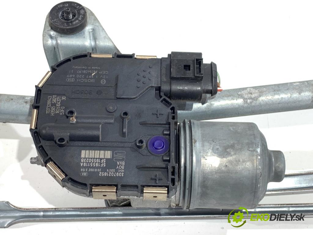 SEAT LEON III liftback 2018 96 kW 1.5 TSI 1495 Mechanizmus stieračov predný 5F1955119A (Motorček stieračov predný)